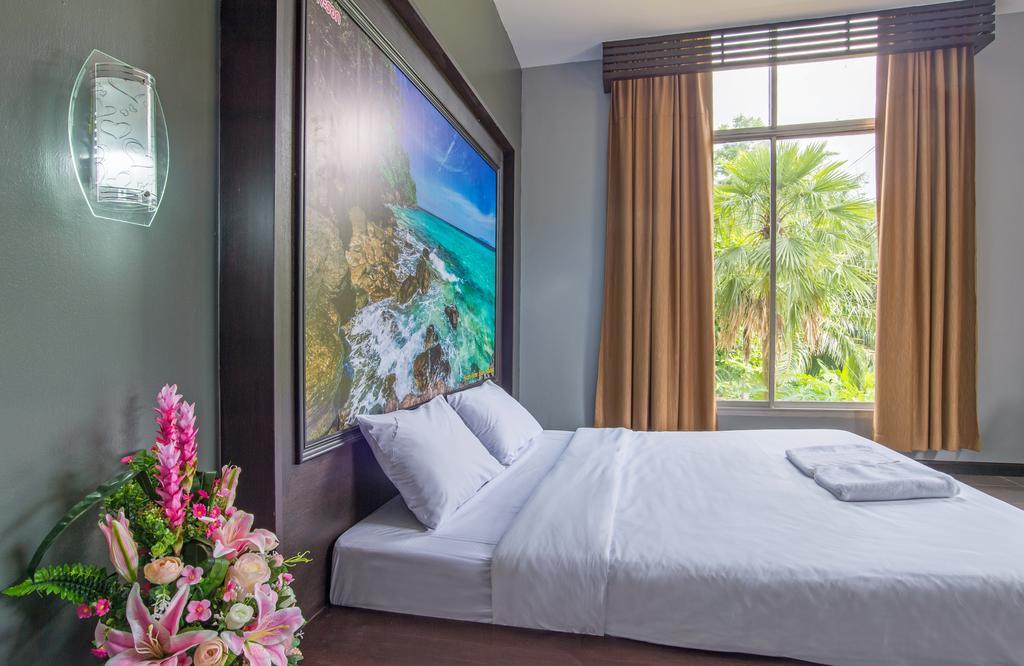 Town Boutique Hotel